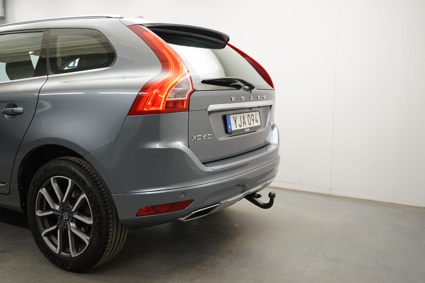 Bild 3 av Volvo XC60 D4 AWD Classic Summum, Taklucka, Dragkrok