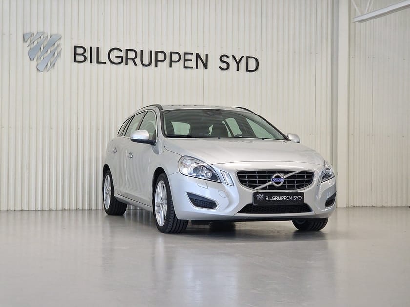 Bild 4 av Volvo V60 D4 Momentum Business Edition Pro|Värmare|