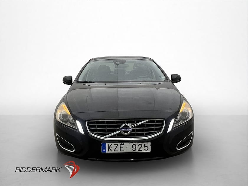 Bild 2 av Volvo S60 D3 163hk Summum Värmare Skinn Elstol Farthållare
