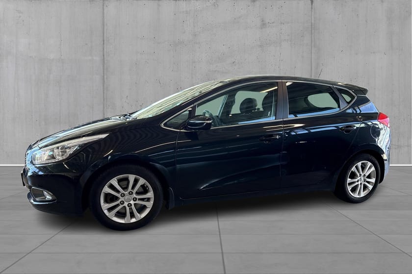 Bilde 2 av Kia cee'd 1,6l diesel rattvarme Cruise Ryggekame++