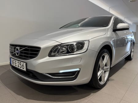 Volvo V60 D4 Classic Summum / Navigation / Sensorer