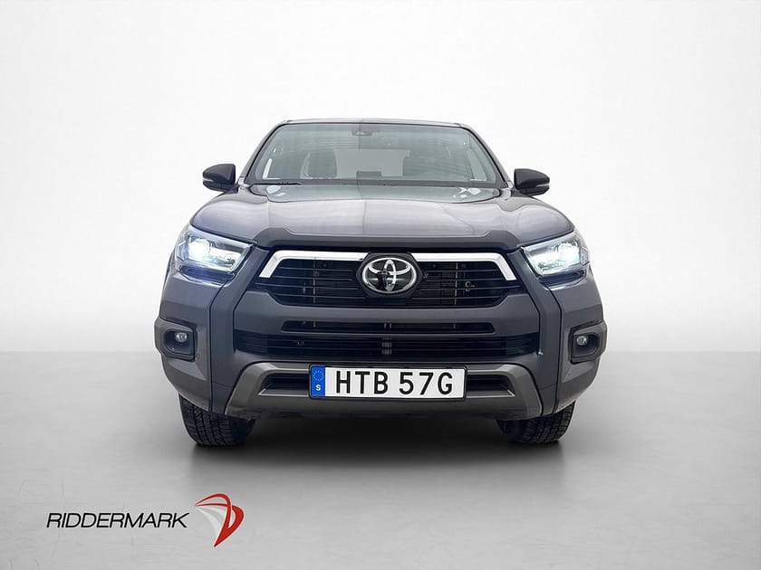 Bild 5 av Toyota Hilux Dubbelhytt Invincible 2.8 MHEV 4WD FACELIFT Diff Drag MOMS