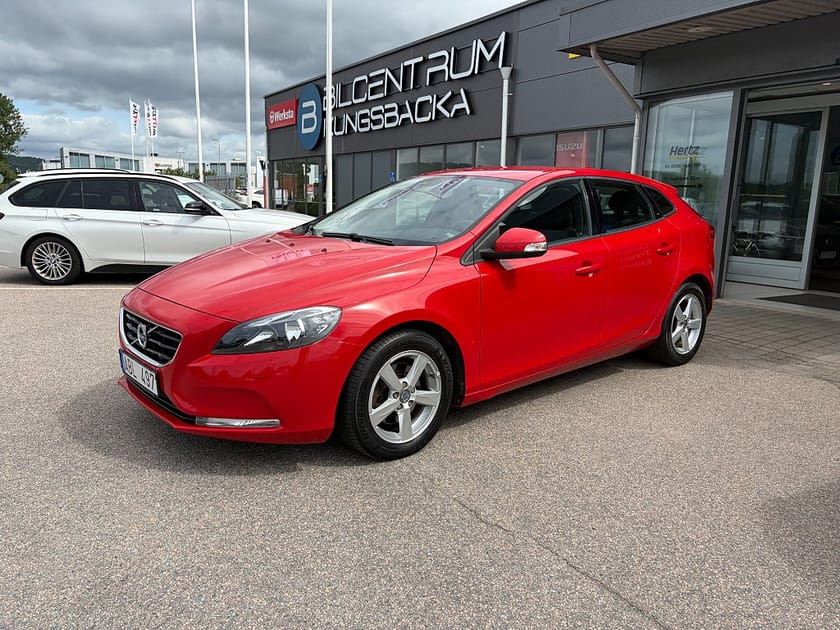 Bild 1 av Volvo V40 D2 Automat, Drag, PDC, Värmare, Kamrem bytt