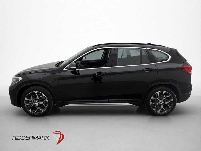 Bild 5 av BMW X1 xDrive25e 220hk X-Line HUD Navi Sensorer