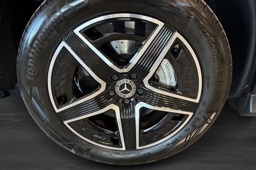 Bild 5 av Mercedes-Benz GLC 300 e 4MATIC | AMG Line | Drag | DISTRONIC |