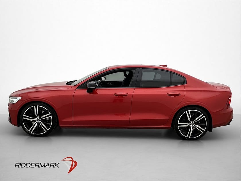 Bild 4 av Volvo S60 T5 250hk R-Design Pano H/K 360° Värm VoC HuD BLIS