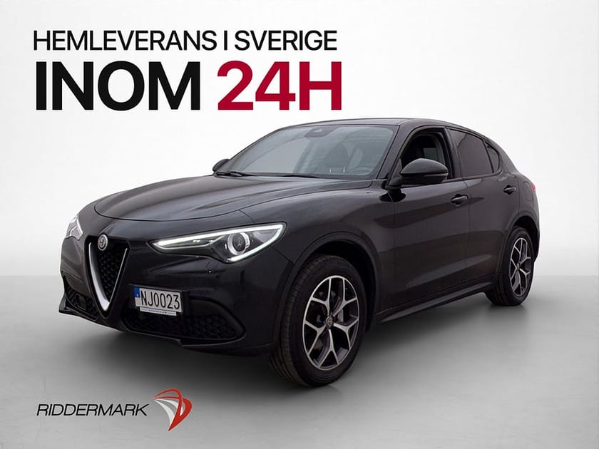 Bild 3 av Alfa Romeo Stelvio 16V Q4 Kamera Halvskinn Elstolar Rattvärm