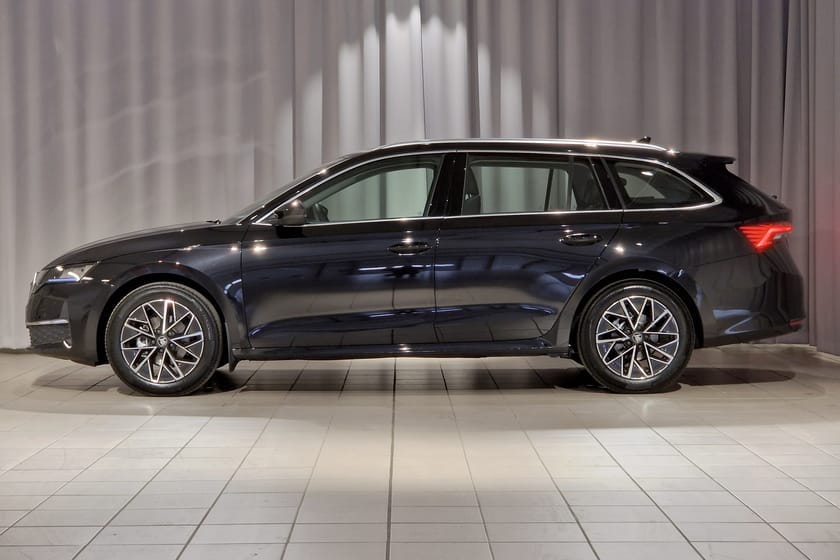 Bild 2 av Škoda Octavia Kombi COMBI SELECTION 1,5 TSI M-HEV 116 HK 7 VXL