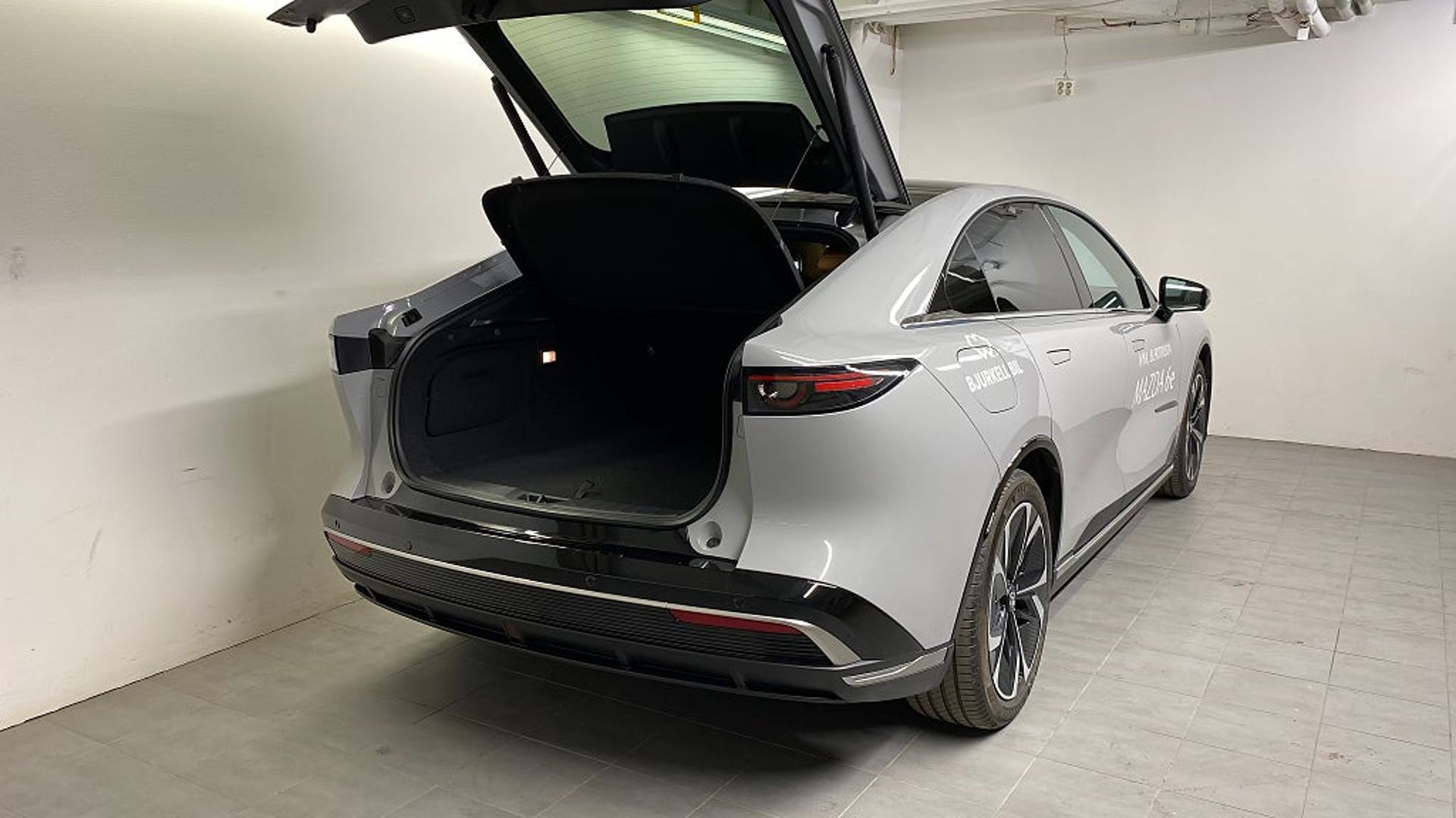 Mazda 6e Standard Range 2025, bild 4/10