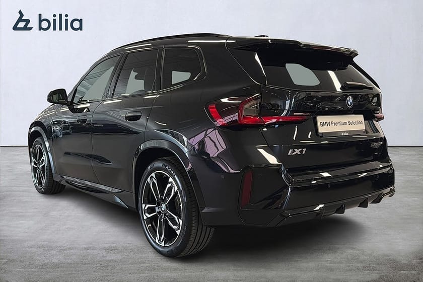 Bild 2 av BMW iX1 xDrive30 xDrive 30 M-sport | DEMOBIL | Travel | Panorama