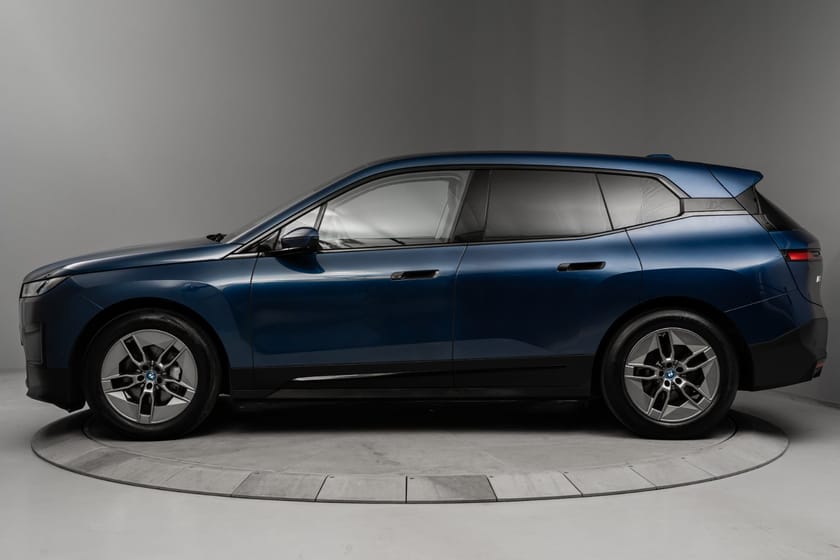 Bilde 2 av BMW iX xDrive40 