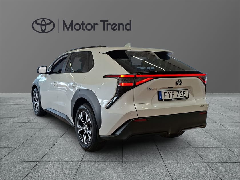 Bild 3 av Toyota bZ4X AWD STYLE EDITION