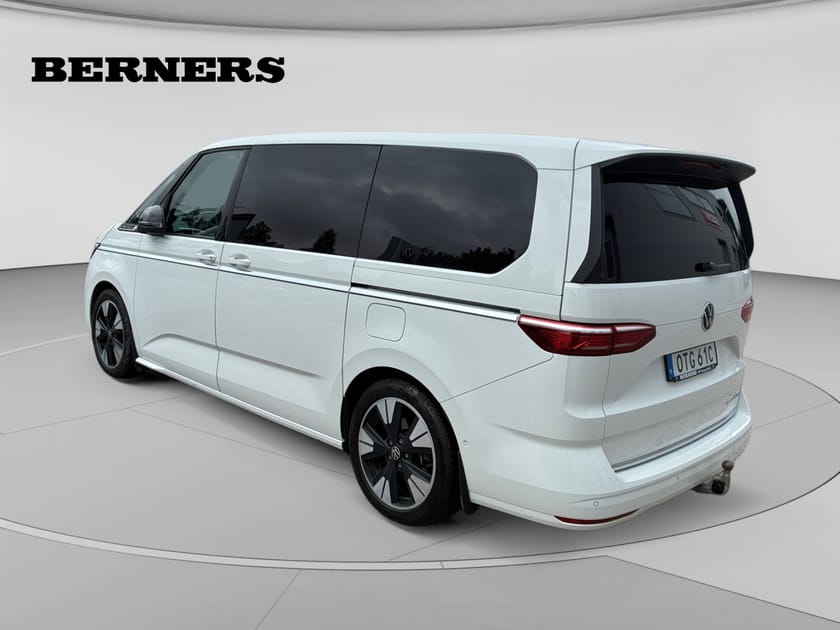Bild 3 av Volkswagen Multivan eHybrid 4M E-Hybrid Style SWE EDITION