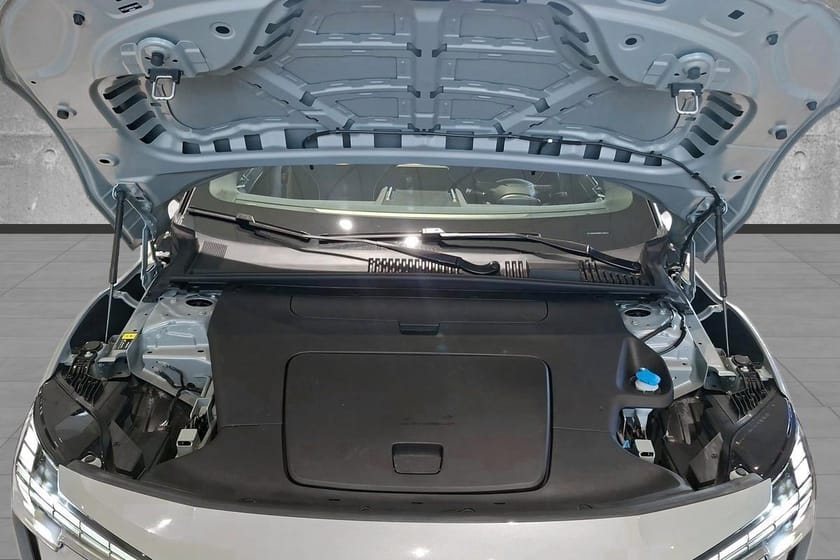 Bilde 2 av Volvo EX30 Twin Motor Performance M Plus