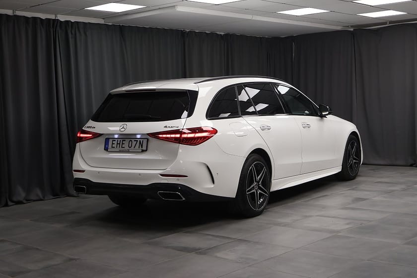 Bild 2 av Mercedes-Benz C 300 T de 4MATIC