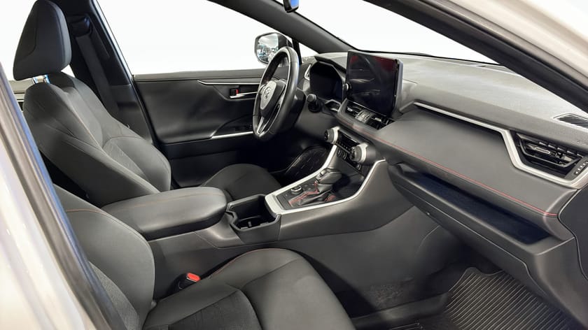 Bild 3 av Toyota RAV4 Plug-in Hybrid Active PHEV 306hk Automat