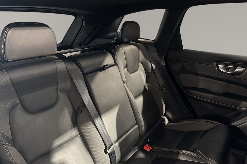 Bild 5 av Volvo XC60 Recharge T8 Plus Dark