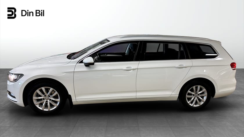Bild 2 av Volkswagen Passat Sportscombi 1,5 TSI 150 6vxl/Sensorer/Active info
