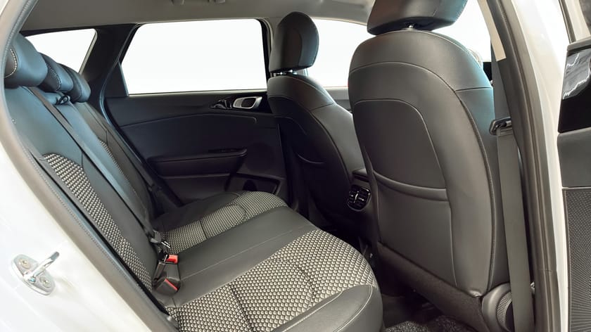 Bild 5 av Kia Ceed Sportswagon Plug-in Hybrid SW PHEV ADVANCE GODKÄND DRAGKROK