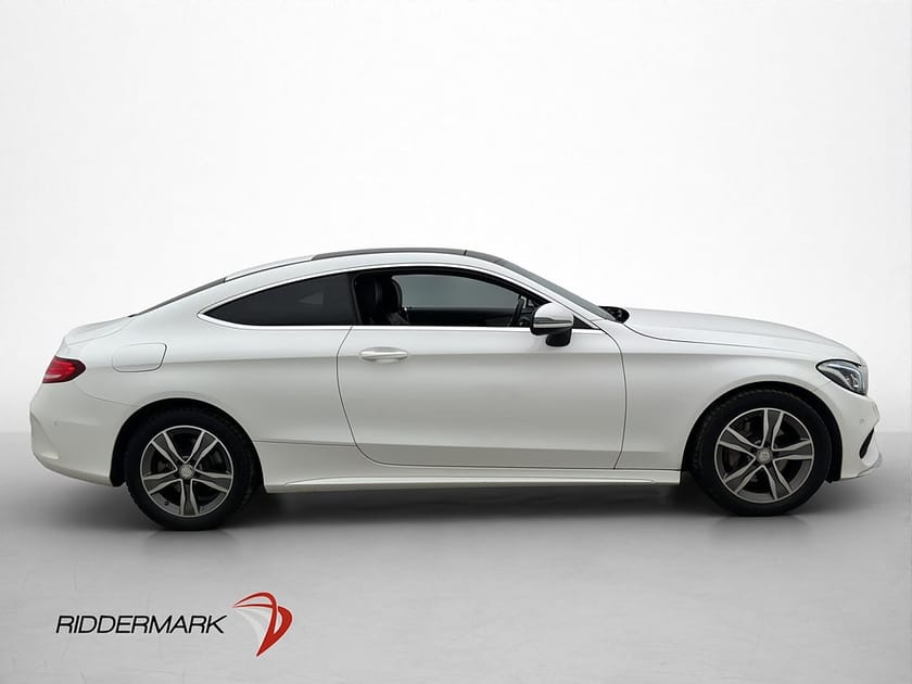 Bild 4 av Mercedes-Benz C 220 d Coupé AMG Pano Burmester Navi Kamera