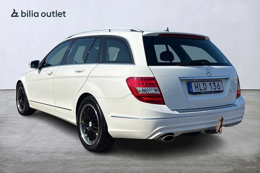 Bild 4 av Mercedes-Benz C 220 T CDI 4MATIC 7G Avantgarde 170hk Värmare Drag Navi