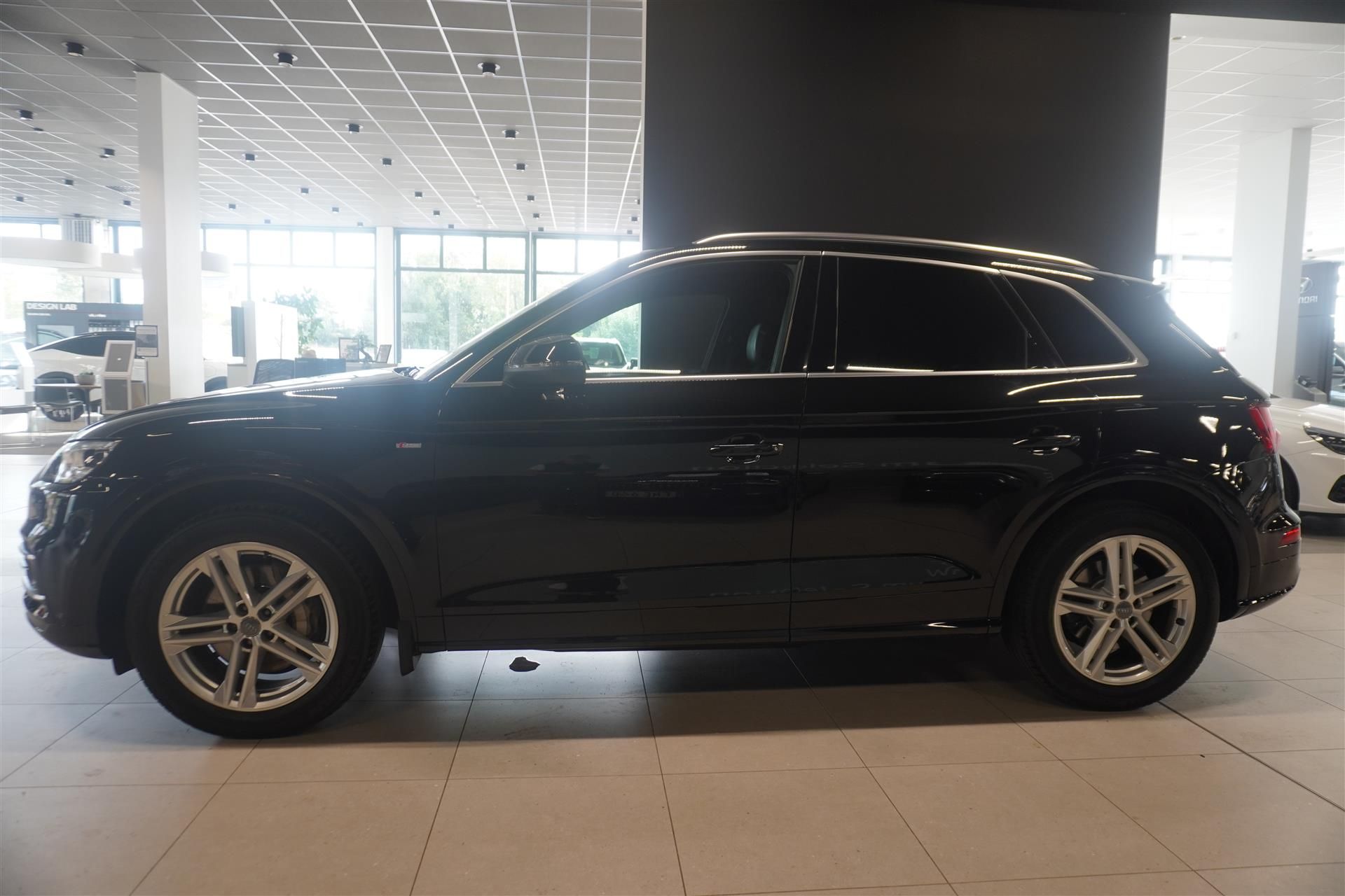 Audi Q5 2019, bild 3/10