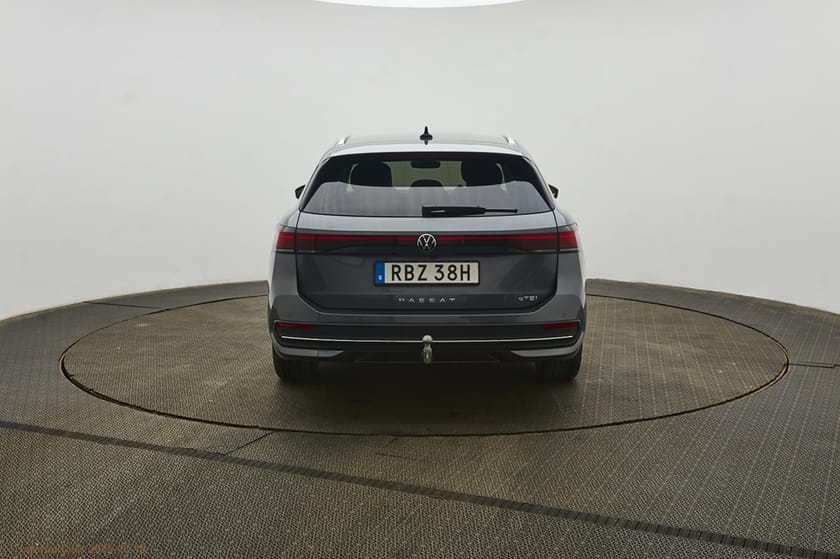 Bild 5 av Volkswagen Passat Sportscombi mHEV 1.5 eTSI DUBB VINTERHJUL|DRAG|VÄRMARE|ELBAKLU