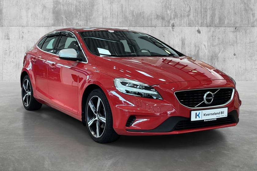 Bilde 3 av Volvo V40 D2 R-Design Cruise/R-kam/Bluetooth/Krok
