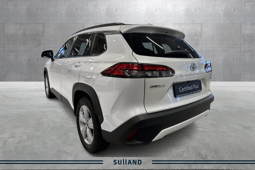 Bilde 3 av Toyota Corolla Cross Hybrid AWD-i ACTIVE TECH, PEARL WHITE, AWD, RENTEKAMPANJE