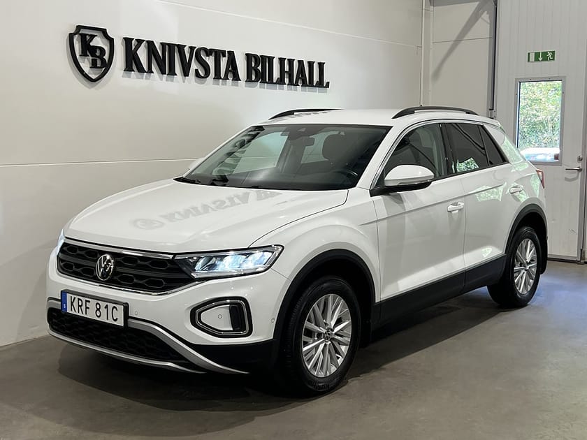 Bild 1 av Volkswagen T-Roc 1.0 TSI Life Cockpit CarPlay Drag 110hk