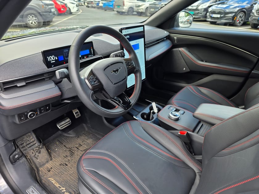 Bilde 3 av Ford Mustang Mach-E Long Range AWD LR |Forvarming |Serviceavtale |B&O|360-Kam|Matrix+