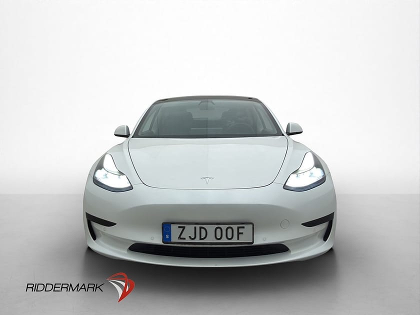 Bild 2 av Tesla Model 3 Standard Range Plus Dragkrok Autopilot
