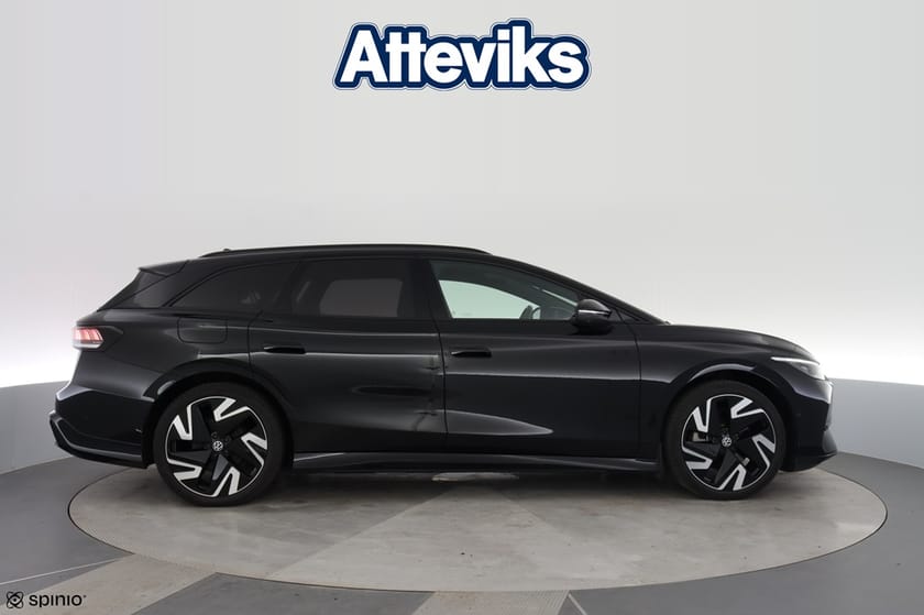 Bild 2 av Volkswagen ID.7 GTX Tourer 4motion EDITION *360/Matrix/Drag*