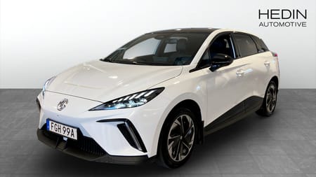 MG 4 Electric Long Range Luxury 15 000 kr att ladda för ingår