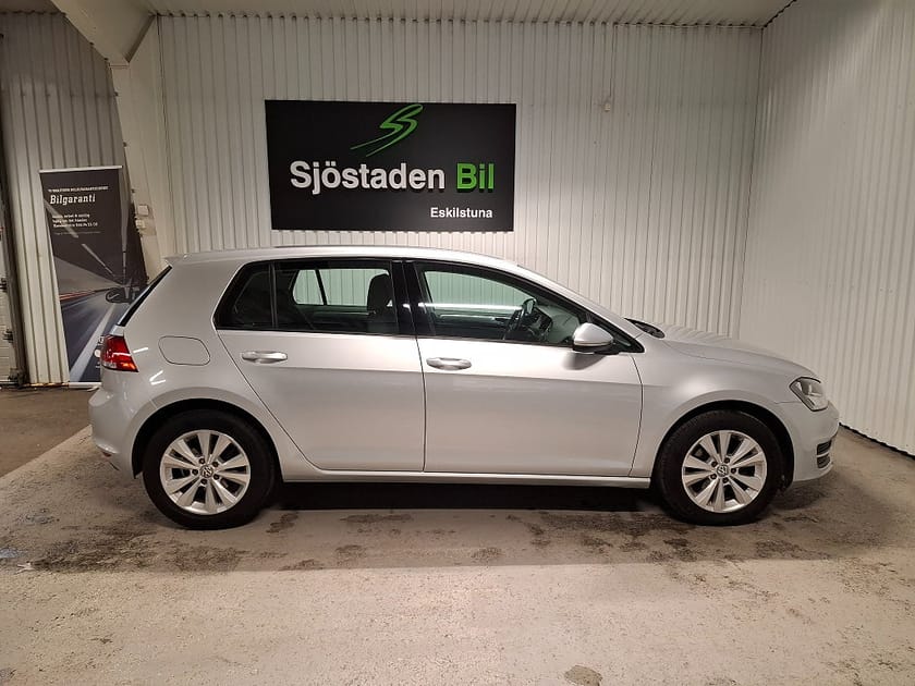 Bild 4 av Volkswagen Golf 5-dörrar 1.6 TDI Adap Farth Mirror Link Parksensor F/B