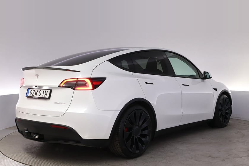 Bild 5 av Tesla Model Y Performance Autopilot Panorama Drag
