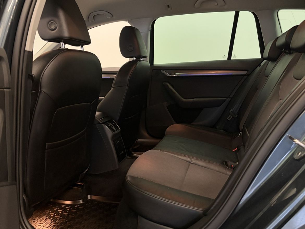 Škoda Škoda Octavia Kombi — bild 8