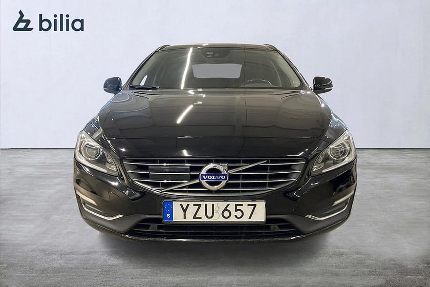 Bild 3 av Volvo V60 D5 Plug-in Hybrid AWD Classic Momentum / Drag / VOC