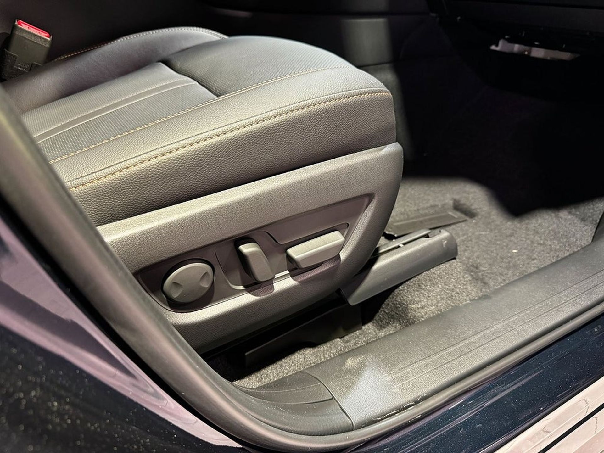 Mazda CX-60 PHEV 2023, bild 6/10