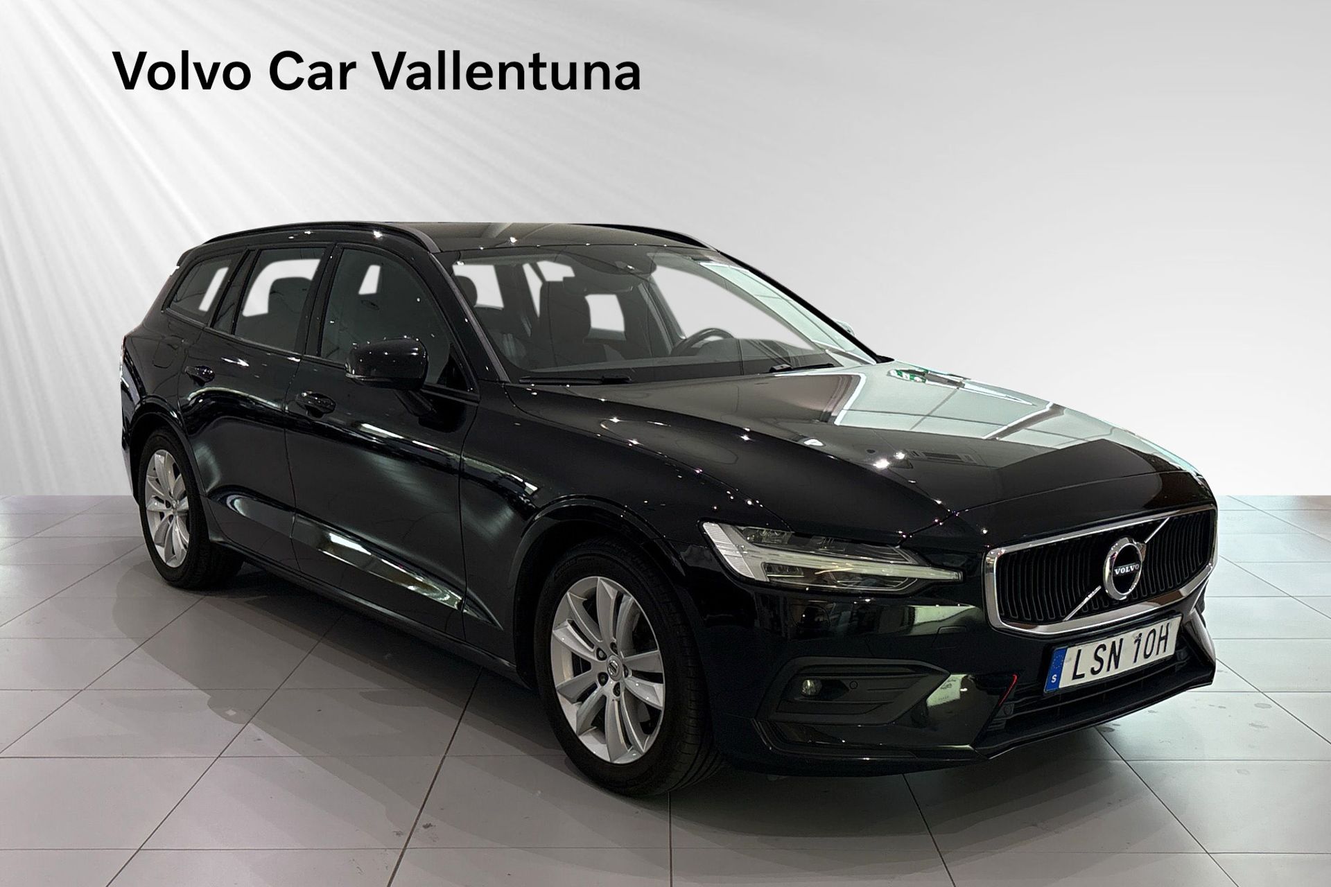Volvo V60 D3 AWD Momentum SE II 2020, bild 6/10