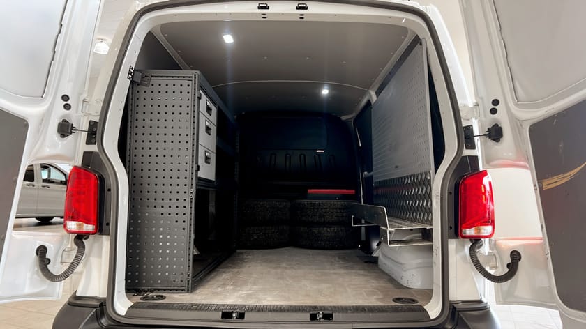 Bild 5 av Volkswagen Transporter Takräcken/Drag/Kamera/Inredning/V-hjul/alkolås