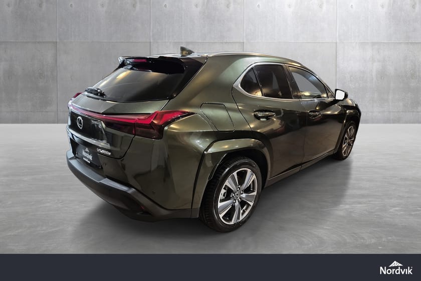 Bilde 5 av Lexus UX 300e Luxury-Panoramatak-Skinnseter-450km