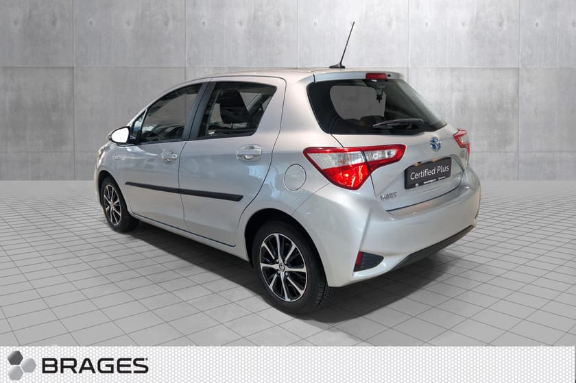 Bilde 3 av Toyota Yaris Hybrid 1,5 Active Go e-CVT aut