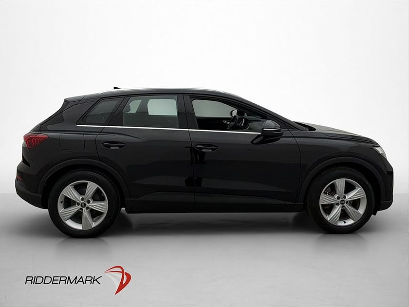 Bild 5 av Audi Q4 35 e-tron Proline Drag Cockpit CarPlay P-Sensorer