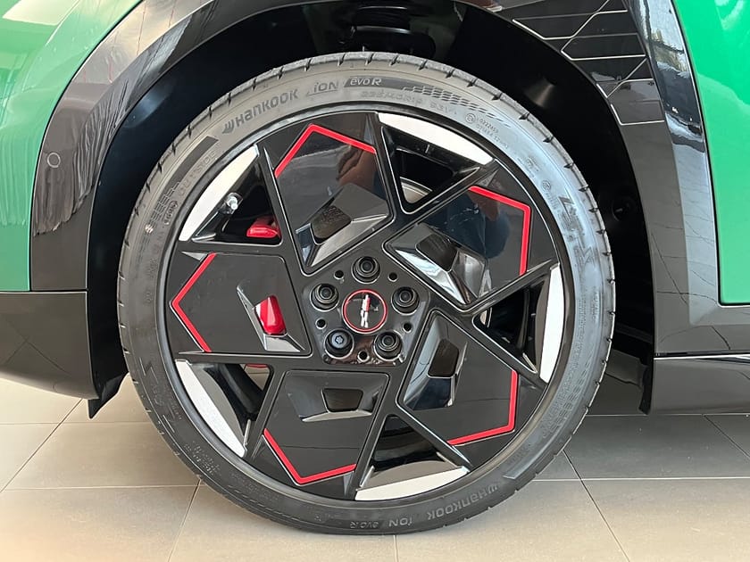 Bild 4 av MINI John Cooper Works Aceman JCW E Paket M Panorama Komfortöppning H/K HUD