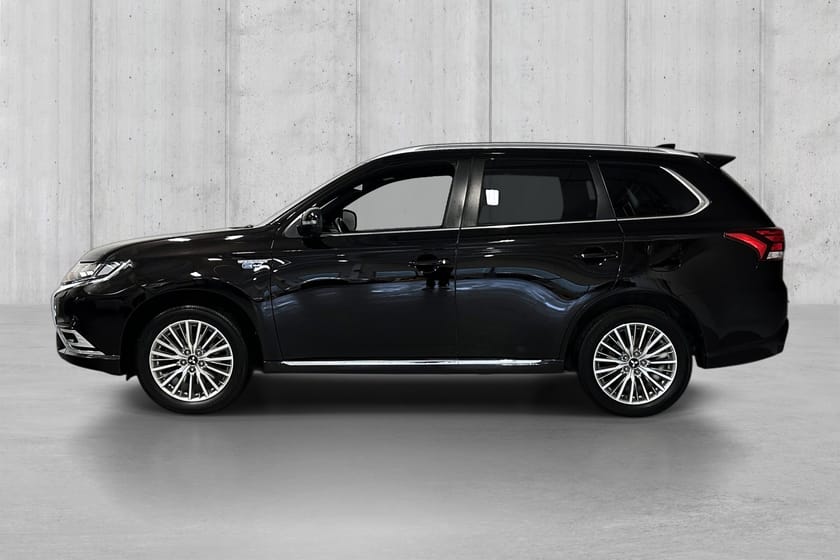 Bilde 4 av Mitsubishi Outlander PHEV Instyle+ Facelift | ACC | Takluke | 360 | Skinn