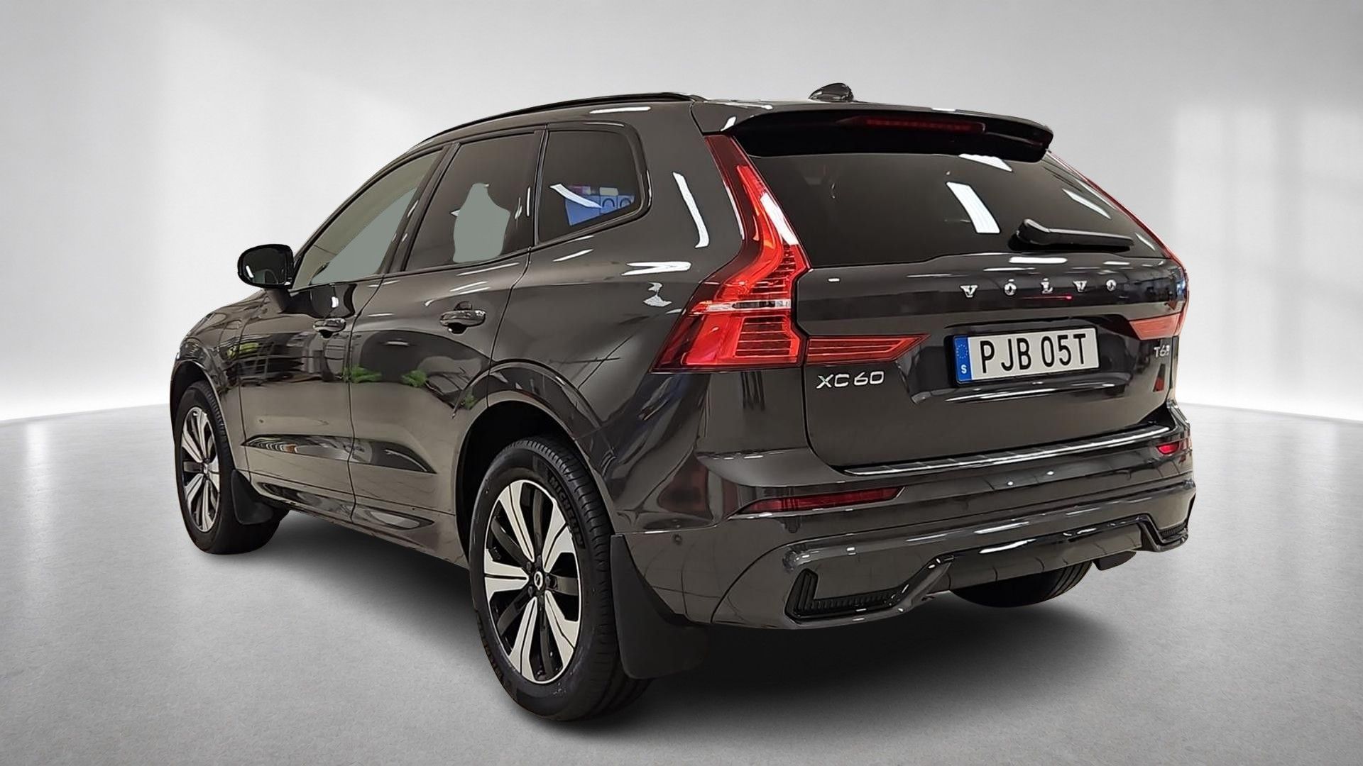 Volvo XC60 T6 Plus Dark Nordic 2025, bild 3/10