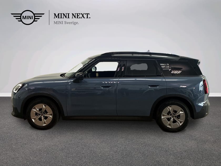 Bild 3 av MINI Countryman SE ALL4 Classic Trim, Paket M Plus