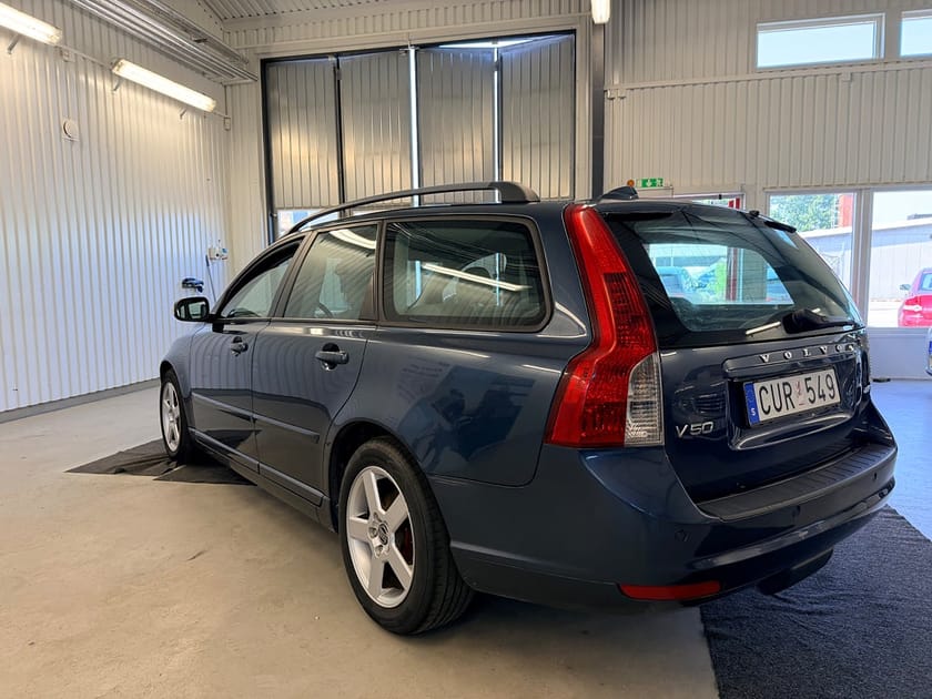 Bild 5 av Volvo V50 1.8 Flexifuel Manuell, 125hk Moment P sensor, Drag, AC