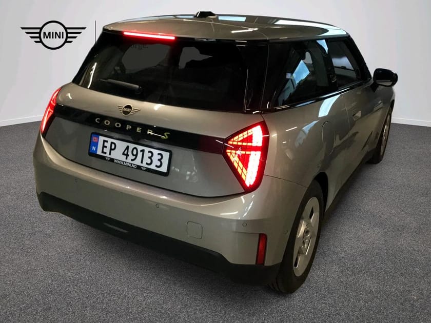 Bilde 5 av MINI Cooper SE Essential Trim, Package S